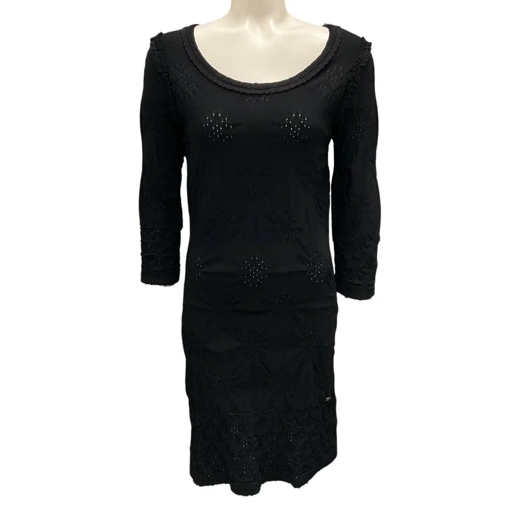 chanel sweater dress 6K New 2019 Black Gold Egypt Mini Knit 34 36 38 2 4 6 S M Fall 2013 black cashmere sweater knit mini dress with intricate pointelle open knit shoulders CHANEL | Dresses | Chanel